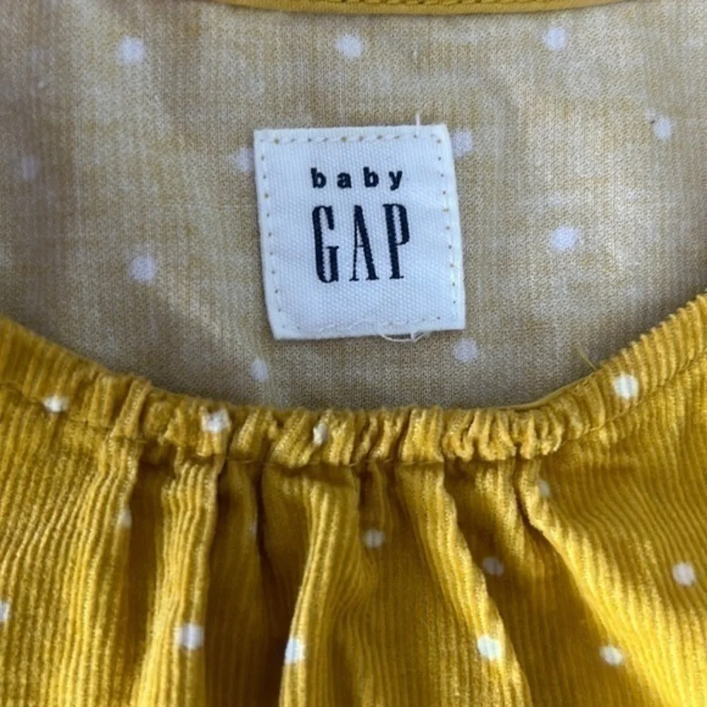 Gap polka dot dress Mustard Color Size 4T